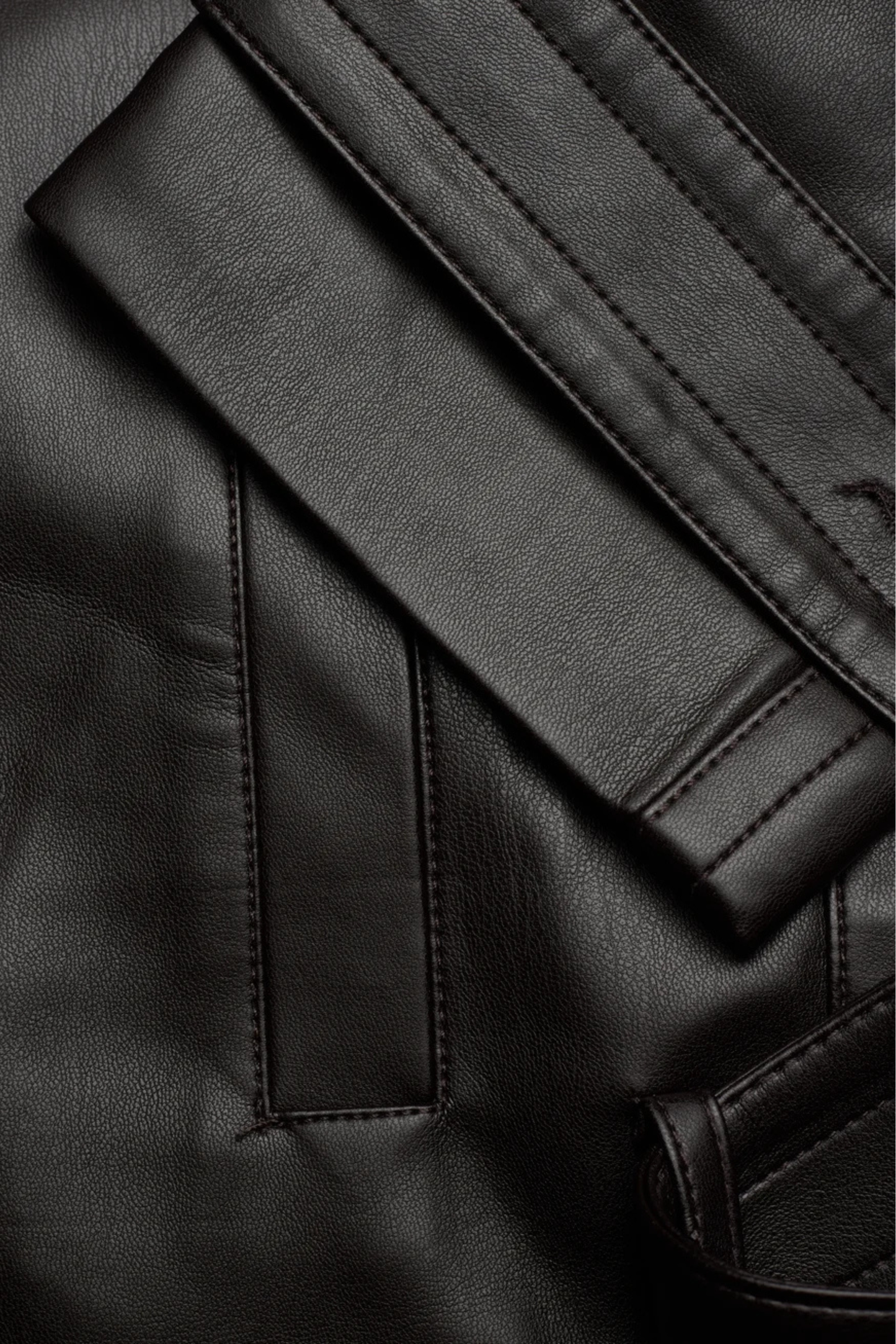 LORAYA ⎹ Marina Cuir