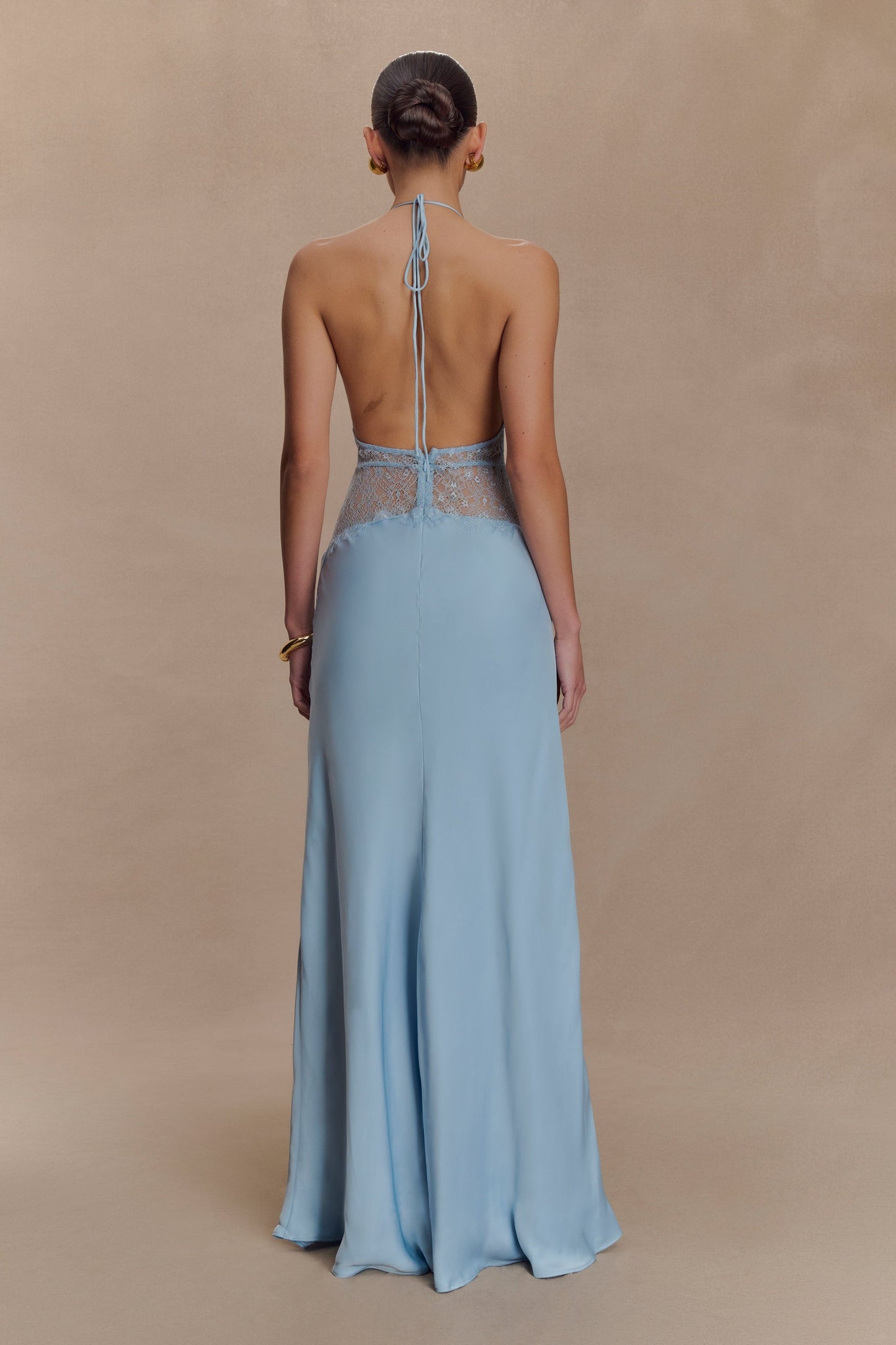 LORAYA - Robe longue en dentelle et satin
