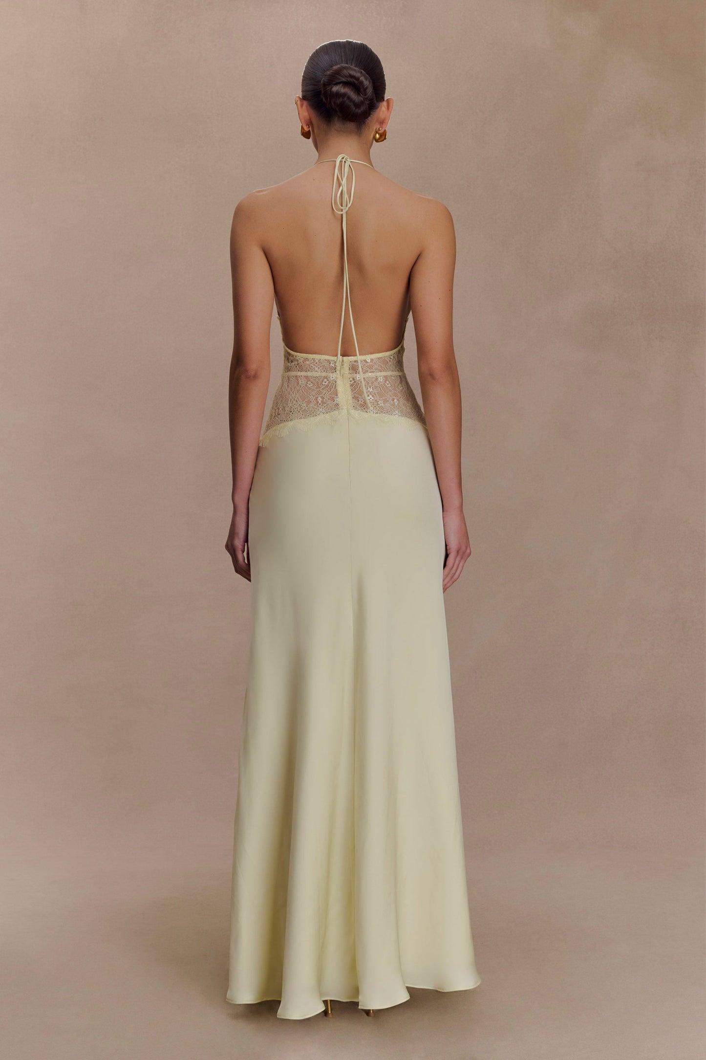 LORAYA - Robe longue en dentelle et satin