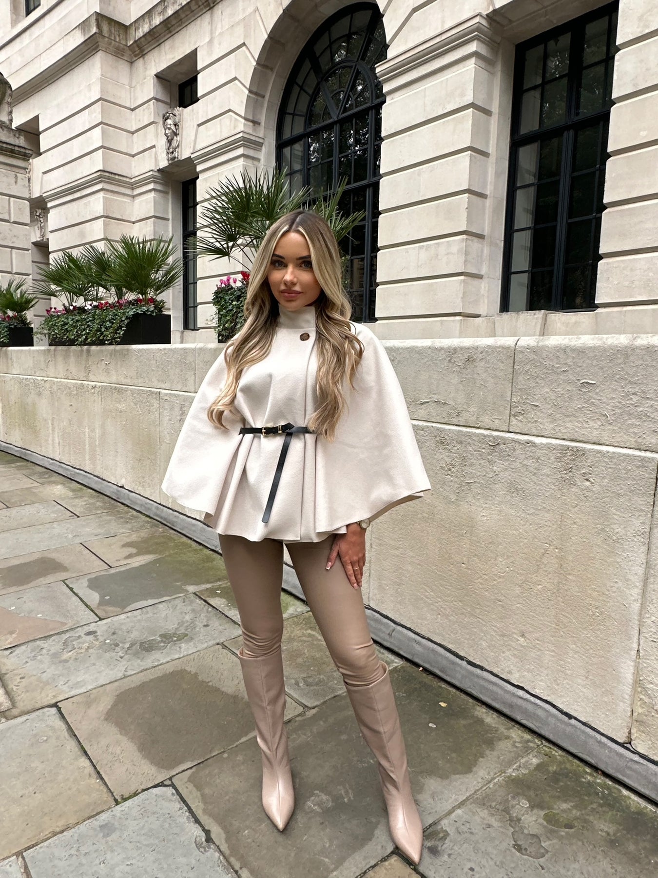 LORAYA ⎹ Victoria Coat