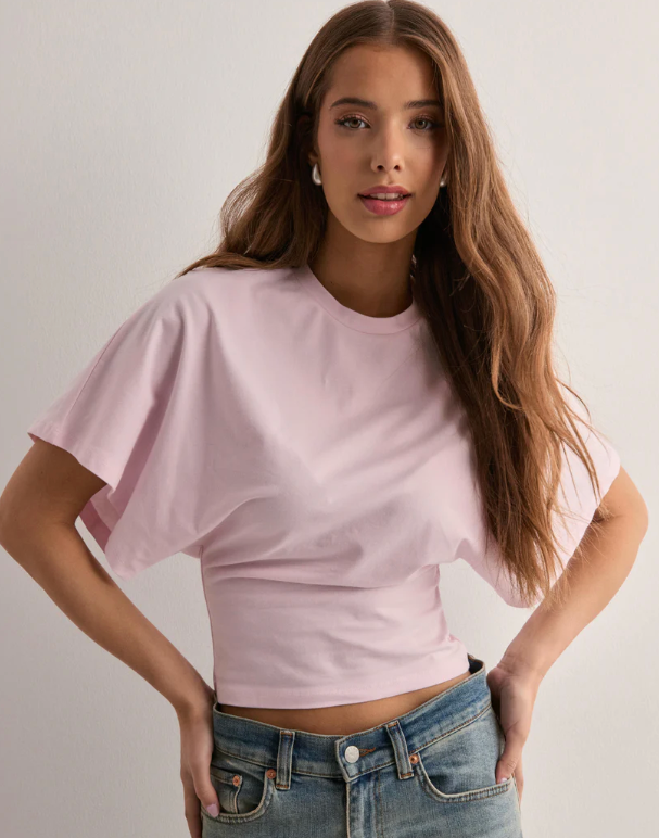 LORAYA⎹ LOLA SLEEVE TEE