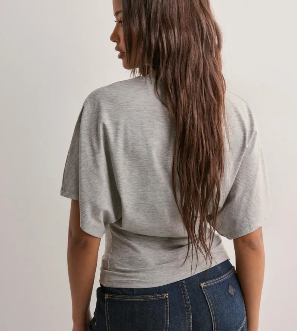 LORAYA⎹ LOLA SLEEVE TEE