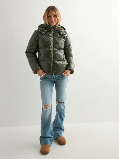 LORAYA ⎹ Lumina Puffer